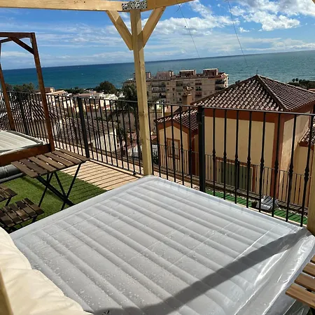 Homestay In Seafront Malaga