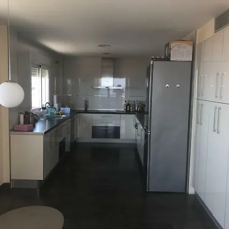 In Seafront מאלגה